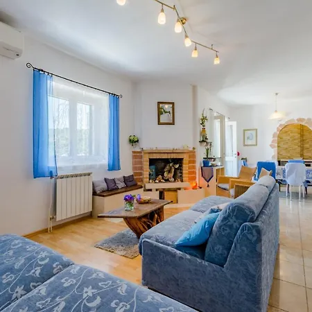 Villa Blue Oasis