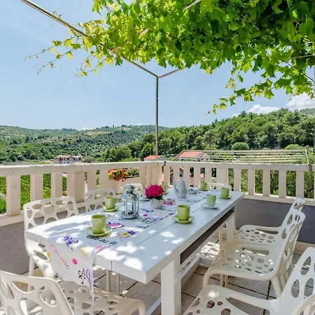 Blue Oasis ヴィラ ポスティレ