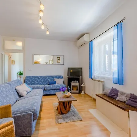 Villa Blue Oasis Postira