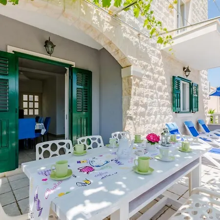 빌라 Blue Oasis 포스티라